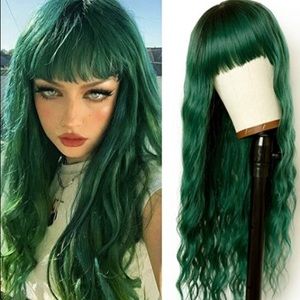 Green wavy wig with. Bang